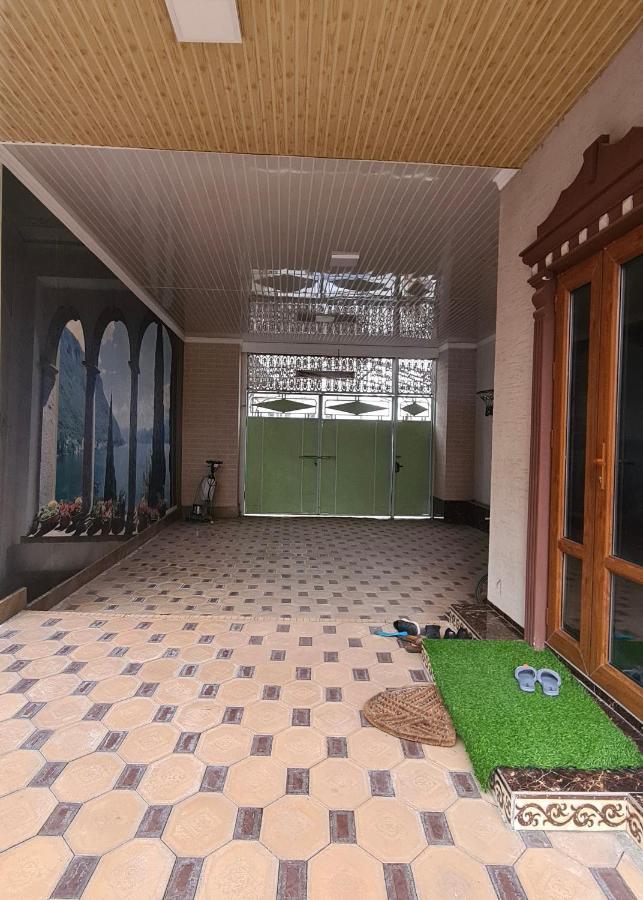 Sultan Saray Hostel Ош Екстериор снимка