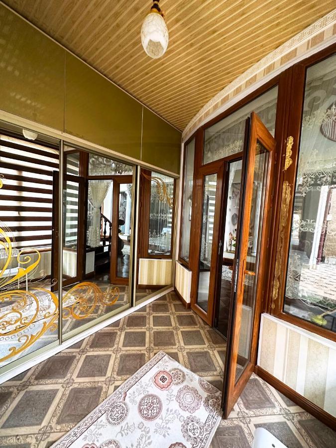 Sultan Saray Hostel Ош Екстериор снимка