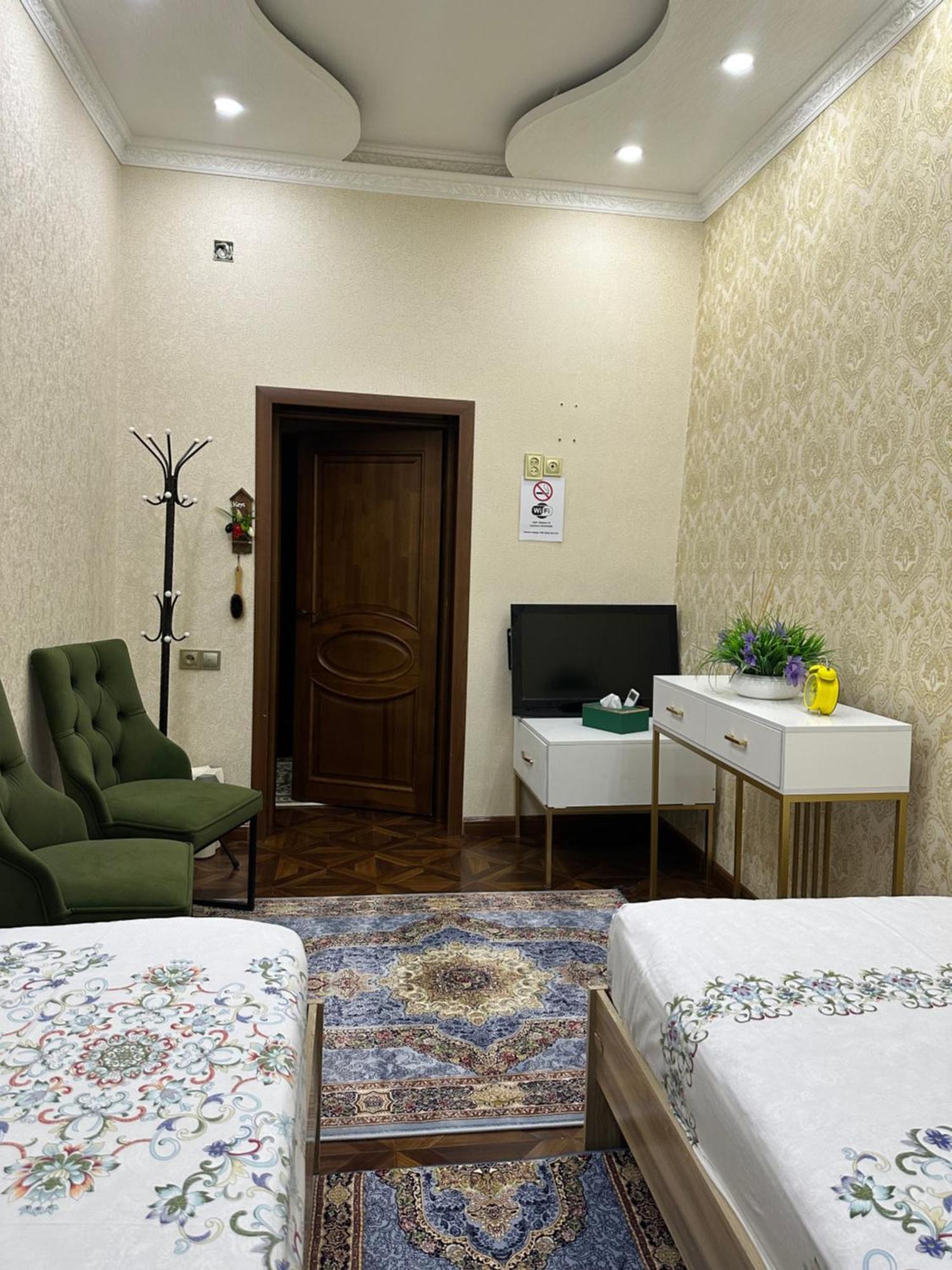 Sultan Saray Hostel Ош Екстериор снимка