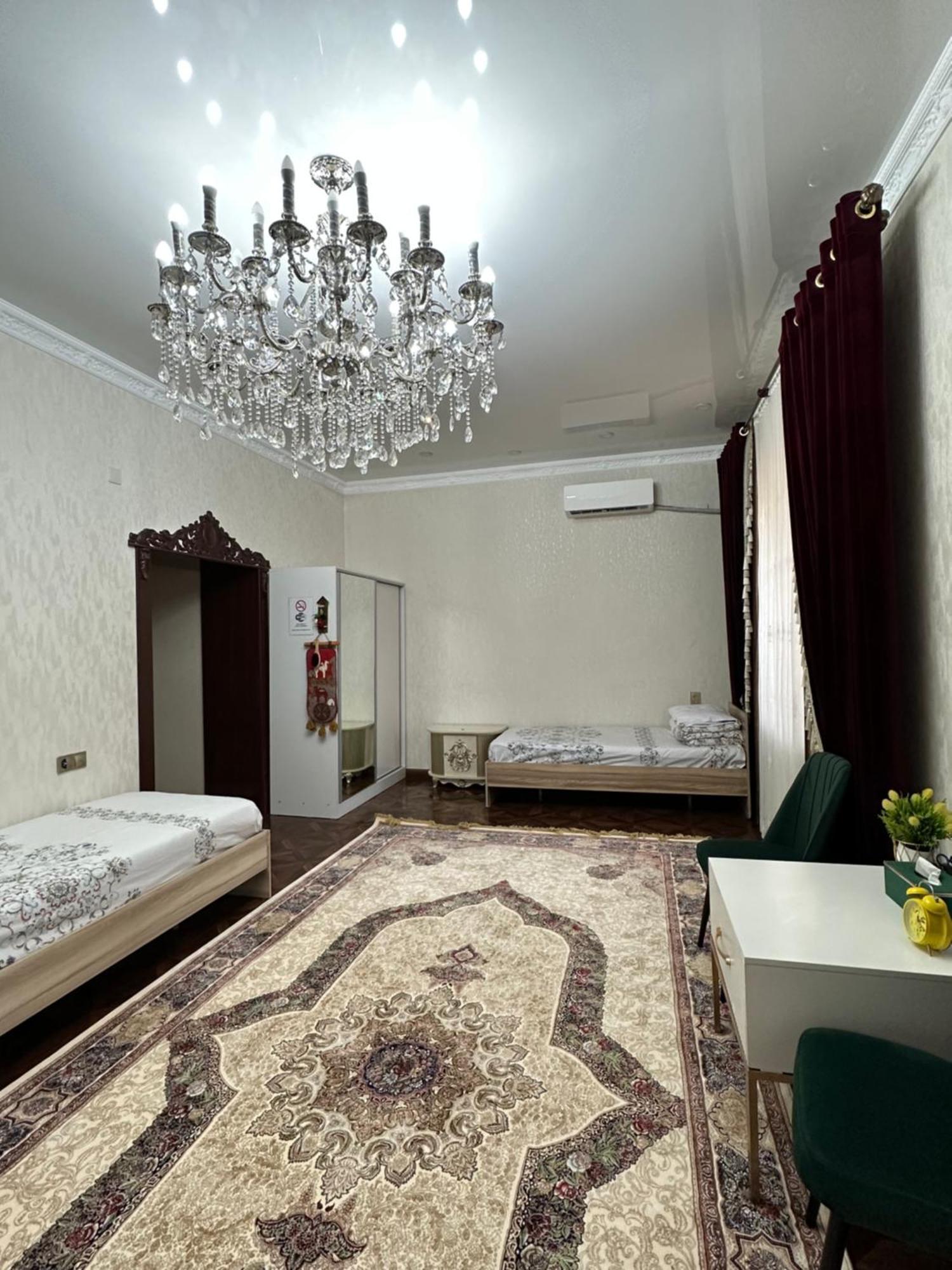 Sultan Saray Hostel Ош Екстериор снимка